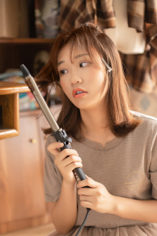大屁股妇女流出白浆